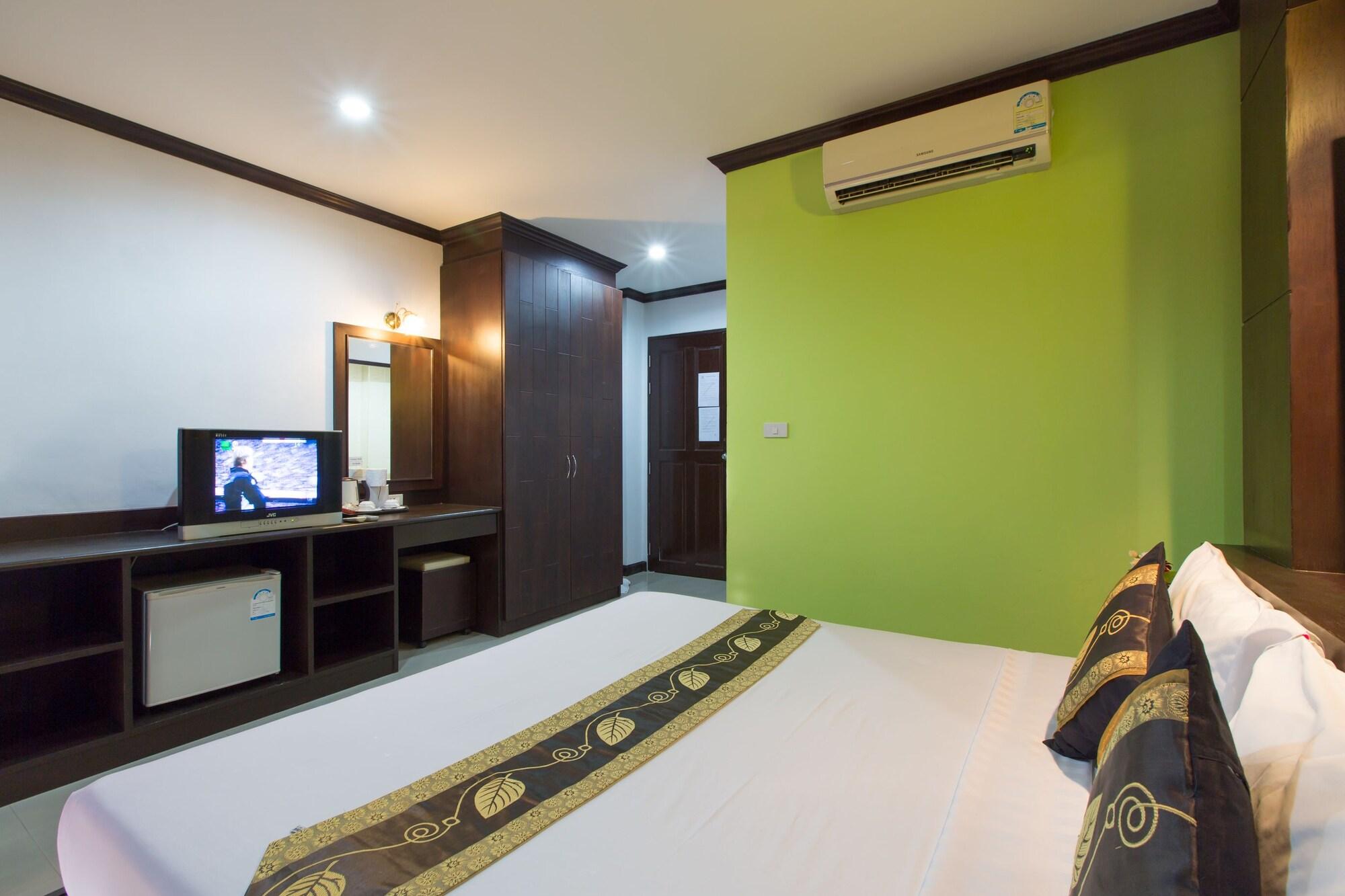 Patong Buri Hotel Eksteriør billede