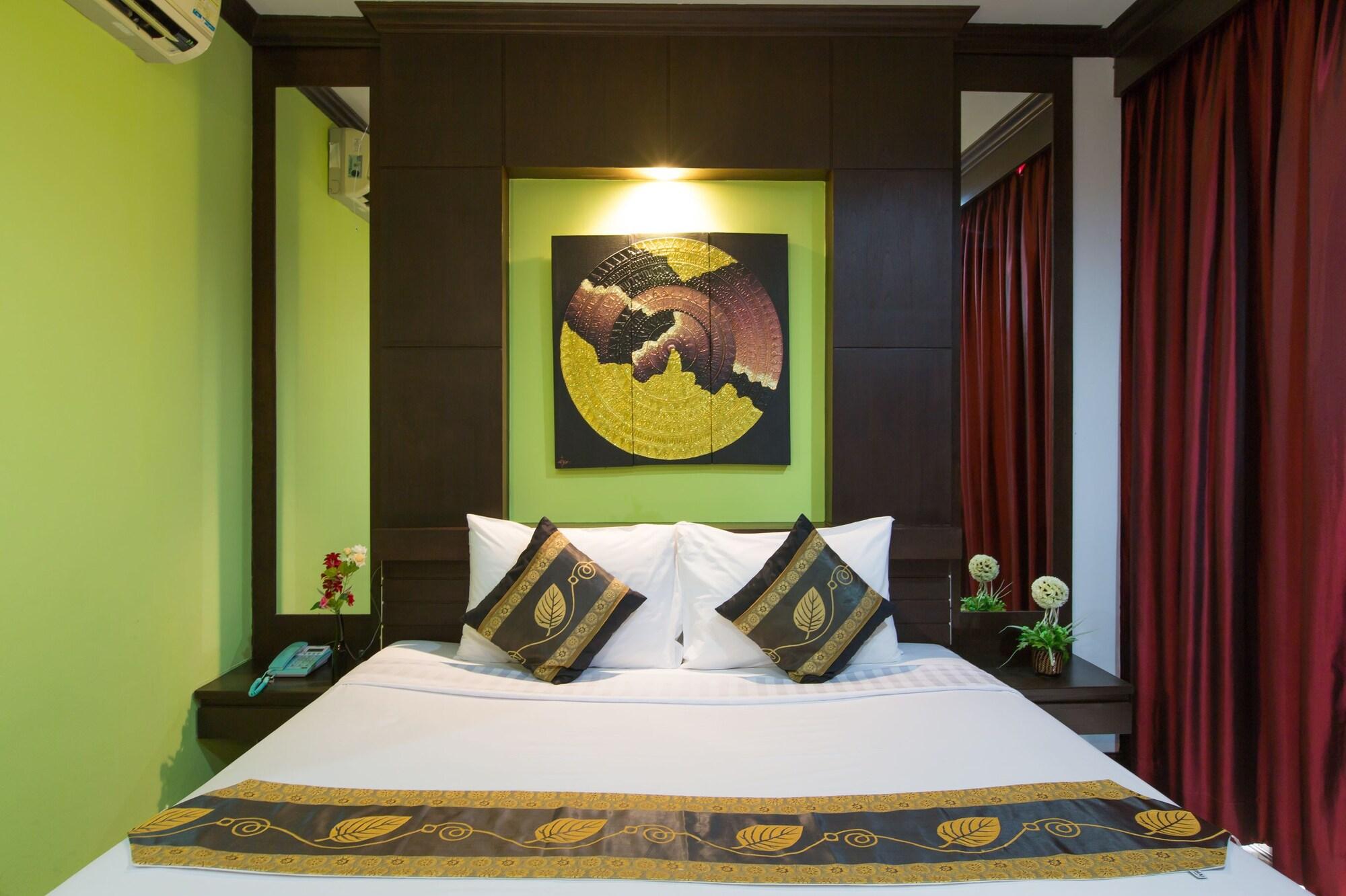 Patong Buri Hotel Eksteriør billede